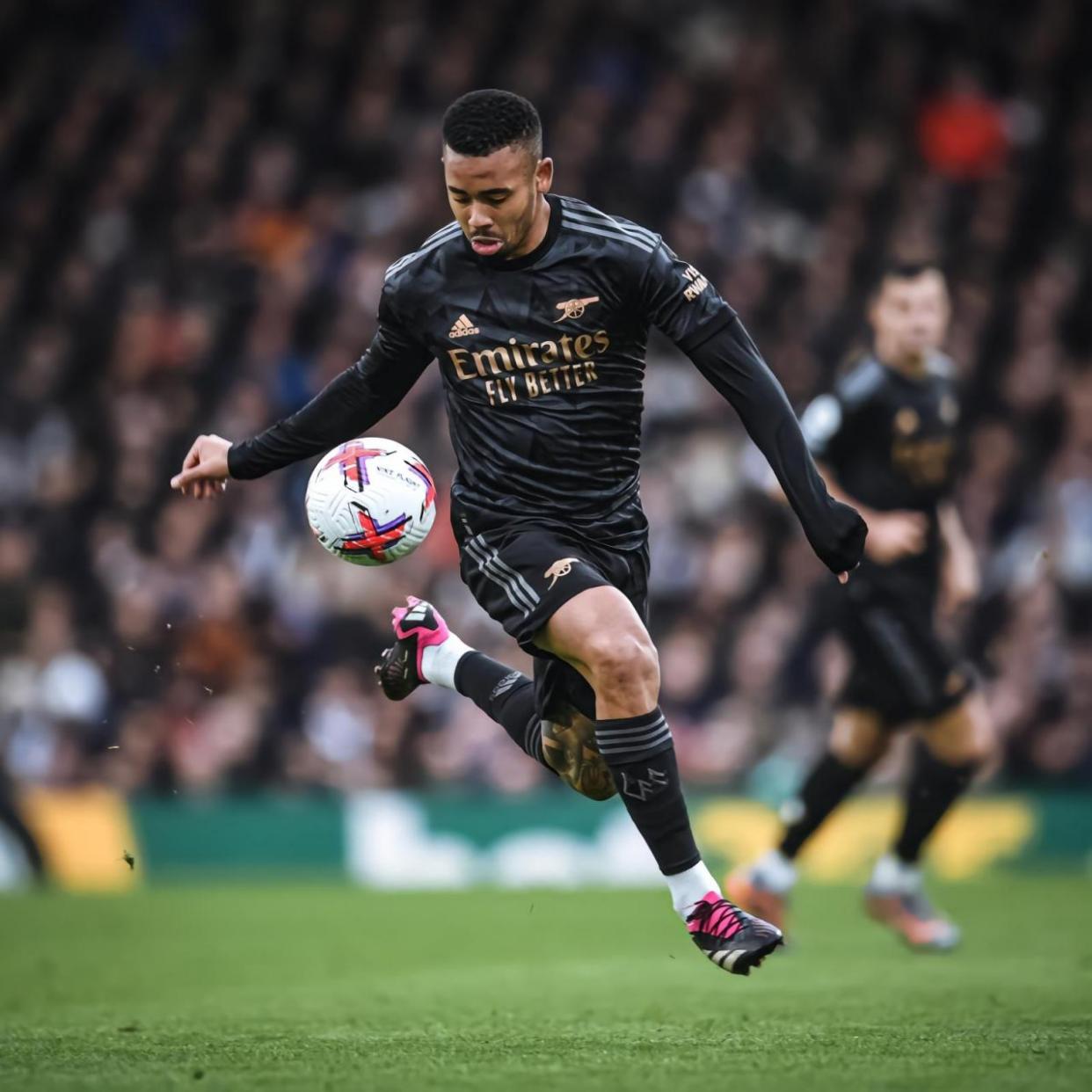 包含阿森纳战绩堪忧，换帅传闻接二连三的词条