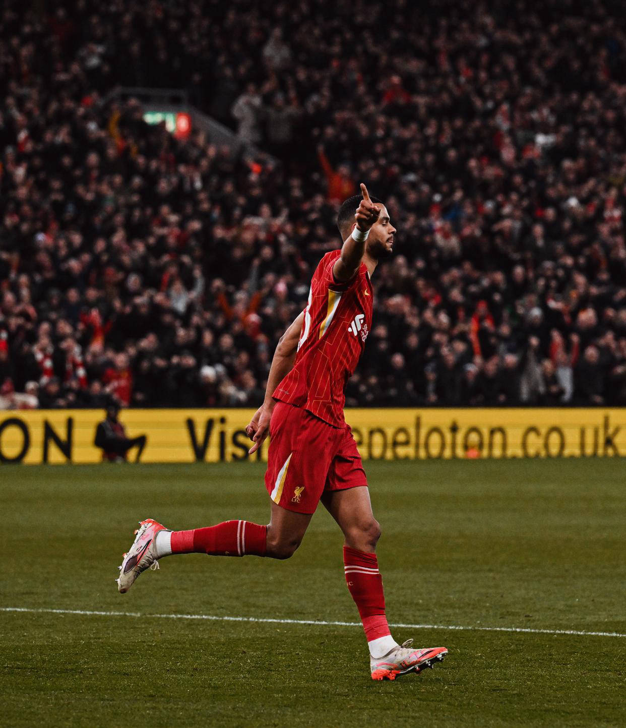 开云体育入口-热刺客场不敌对手，遗憾失利